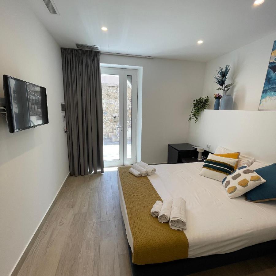 Namuri Luxury Rooms Taormina Dış mekan fotoğraf